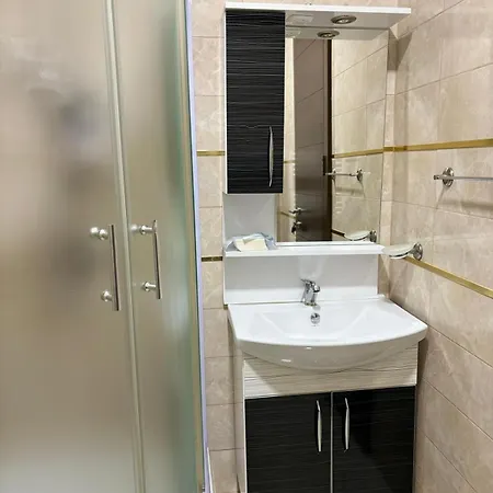 Apartment Biser *